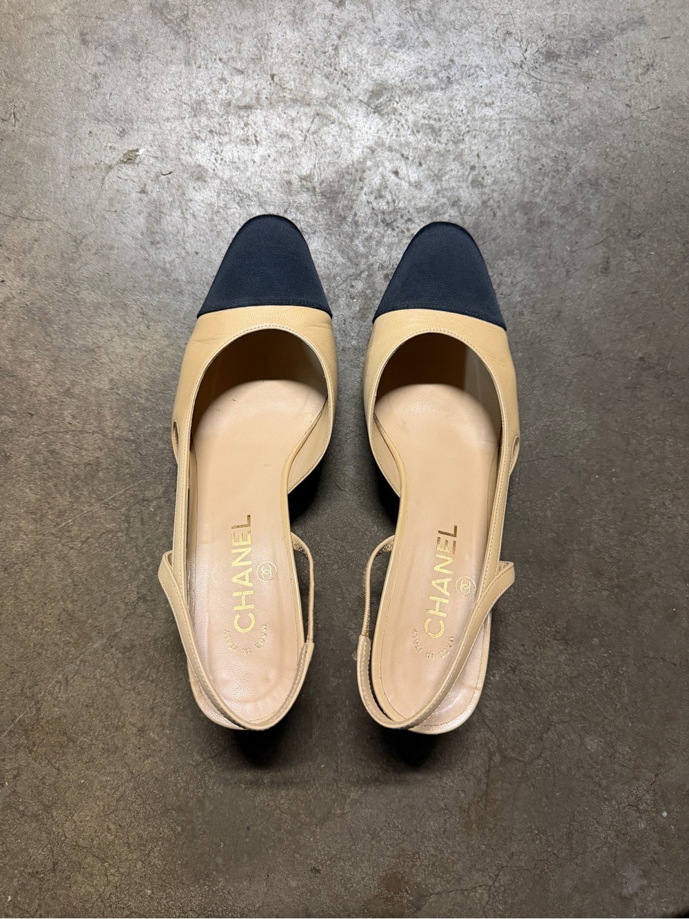 CHANEL Two-Tone Slingback Flats in Beige and Black